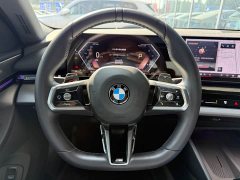 BMW 5 Series 525Li M Sport Package - ფოტო 6