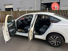 Volkswagen Lavida 1.5L Automatic Starry Sky Five Million Edition - ფოტო 4