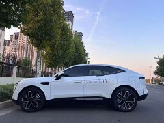 Avatr 11 HarmonyOS 90 kWh Rear-Wheel Drive - ფოტო 12
