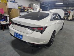 Hyundai Elantra 1.5L CVT GLX Elite - ფოტო 9