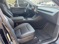 Tesla Model Y Rear-Wheel Drive - ფოტო 11