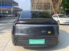 Tesla Model Y Rear-Wheel Drive - ფოტო 7