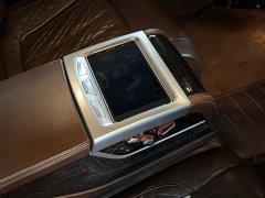BMW 7 Series 740Li Premier M Sport Package - ფოტო 7