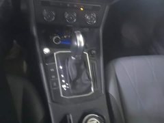 Volkswagen Lavida Facelift 1.5L Automatic Five Million Edition - ფოტო 16