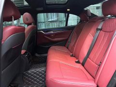 BMW 5 Series 530Li Premier M Sport Package - ფოტო 10