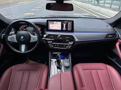 BMW 5 Series 530Li Premier M Sport Package - ფოტო 5