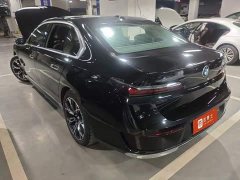 BMW 7 Series 2023 735Li Luxury Package - ფოტო 5