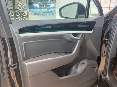 Volkswagen Touareg 3.0TSI Sharp Enjoy Edition Classic Sport Package - ფოტო 15