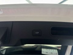 Geely Boyue L 1.5TD DCT Luxury - ფოტო 16