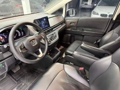 Honda Odyssey 2.0L e:HEV Sharp Smart Edition - ფოტო 4