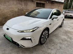 Geely Galaxy E8 665km Rear-Drive Starship Long-Range Edition - ფოტო 1