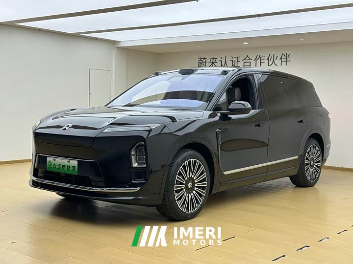 NIO ES8 Six-Seat Executive Luxury Edition