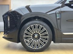 NIO ES8 Six-Seat Executive Luxury Edition - ფოტო 18