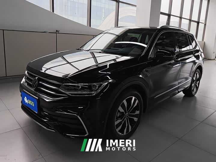 Volkswagen Tiguan L Outstanding Edition 330TSI Automatic Two-Wheel Drive R-Line Dragon Shine Version