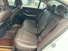 BMW 3 Series 320Li M Sport Package - ფოტო 11