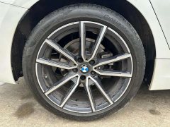 BMW 3 Series 320Li M Sport Package - ფოტო 20