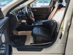 BMW 1 Series 120i M Sport - ფოტო 9