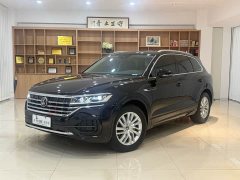 Volkswagen Touareg 2021 2.0TSI Ruishang Edition - ფოტო 1