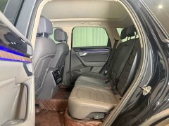 Volkswagen Touareg 2021 2.0TSI Ruishang Edition - ფოტო 15