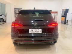Volkswagen Touareg 2021 2.0TSI Ruishang Edition - ფოტო 7