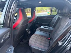 Volkswagen Golf GTI 2021 Facelift 380TSI DSG GTI - ფოტო 17