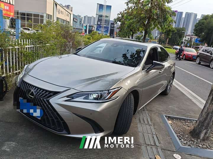 Lexus ES 200 Excellence Edition