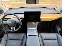 Tesla Model Y Rear-Wheel Drive - ფოტო 11
