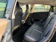 Tesla Model Y Rear-Wheel Drive - ფოტო 8