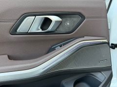 BMW 3 Series 325Li M Sport Night Edition Package - ფოტო 16