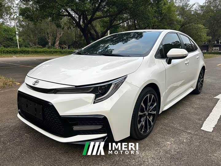 Toyota Corolla 1.8L CVT Sport - ავტომობილი ჩინეთიდან