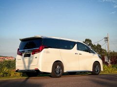 Toyota Alphard Hybrid 2.5L Premium Edition - ფოტო 7