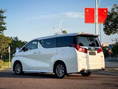 Toyota Alphard Hybrid 2.5L Premium Edition - ფოტო 9