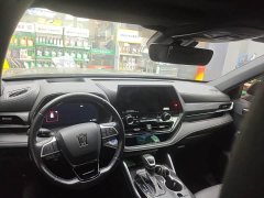 Toyota Crown Venza 2021 2.5L HEV AWD Premium - ფოტო 7