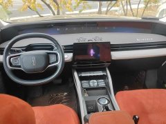 Lincoln Nautilus 2.0T AWD Premier - ფოტო 12