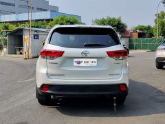 Toyota Highlander 2.0T AWD Luxury 7-Seater - ფოტო 5