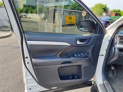 Toyota Highlander 2.0T AWD Luxury 7-Seater - ფოტო 6