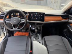 Volkswagen Bora Facelift 200TSI DSG Comfort Navigation Edition - ფოტო 6