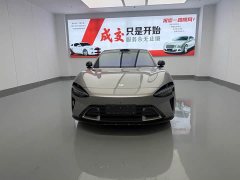 Xiaomi YU7 Four-Wheel Drive Max Edition - ფოტო 2