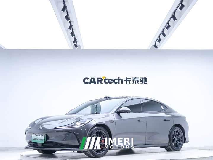 IM Motors Zhiji L6 Max Standard Edition - ავტომობილი ჩინეთიდან