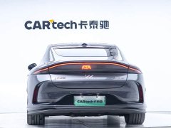 IM Motors Zhiji L6 Max Standard Edition - ფოტო 3