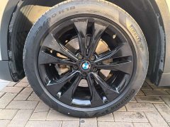 BMW X1 sDrive20Li Fashion Edition - ფოტო 4