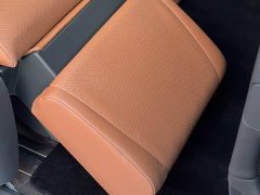 Toyota Vellfire 2025 Crown Hybrid 2.5L Ink Gold Executive Edition - ფოტო 15