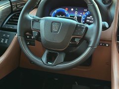 Toyota Vellfire 2025 Crown Hybrid 2.5L Ink Gold Executive Edition - ფოტო 3