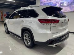Toyota Highlander 2.0T AWD Elite 7-Seater - ფოტო 4