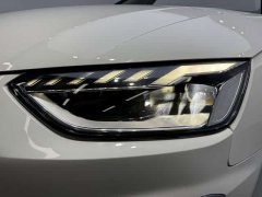 Audi A4L 2022 35 TFSI Fashion Dynamic - ფოტო 13