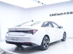 Hyundai Elantra 1.5L CVT Luxury - ფოტო 16