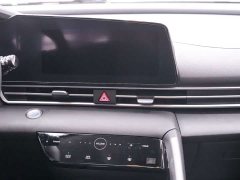 Hyundai Elantra 1.5L CVT Luxury - ფოტო 17