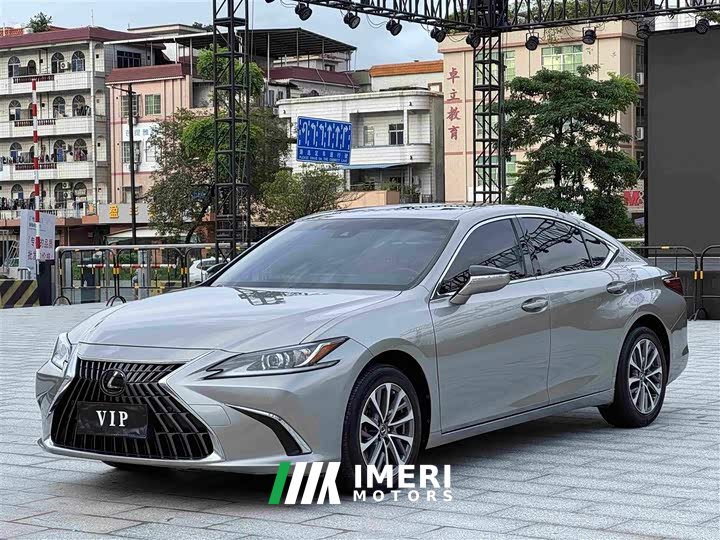 Lexus ES 200 Excellence Edition - ავტომობილი ჩინეთიდან