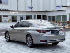 Lexus ES 200 Excellence Edition - ფოტო 7