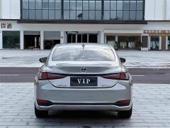 Lexus ES 200 Excellence Edition - ფოტო 8